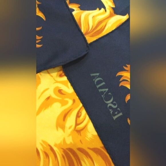 Escada Animal Print Cheetah Lion Vintage Silk Scarf Foulard - Picture 15 of 16